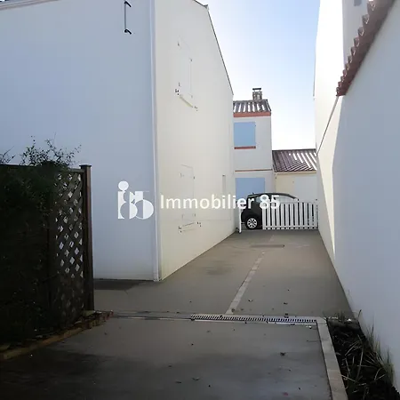 Maison Du Centre - Ruelle Calme 滨海拉特朗什